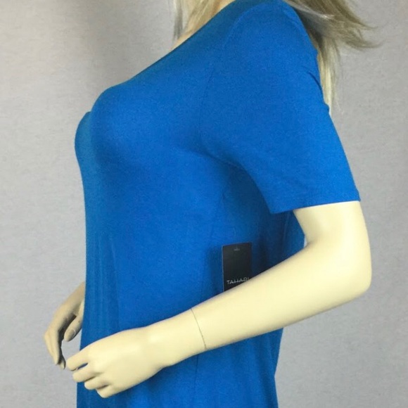 Stylish blue Women’s Top Tahari Brand stretch short sleeved crew neck open back - Picture 2 of 12